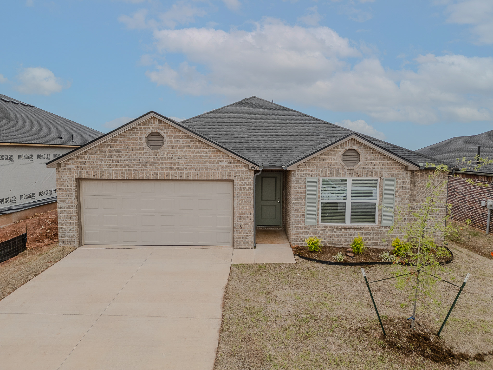 Property thumbnail image